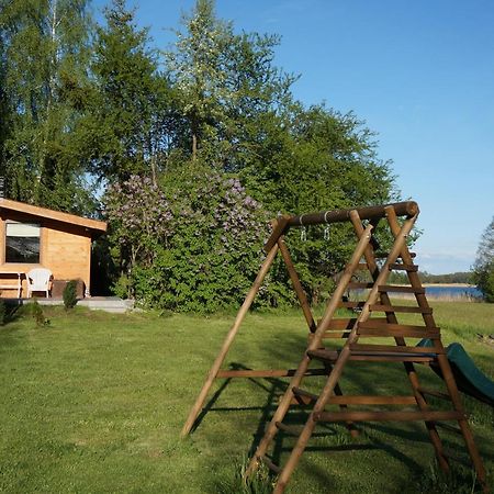 Domki Nad Jeziorem "Polwysep Suryty" Exteriér fotografie