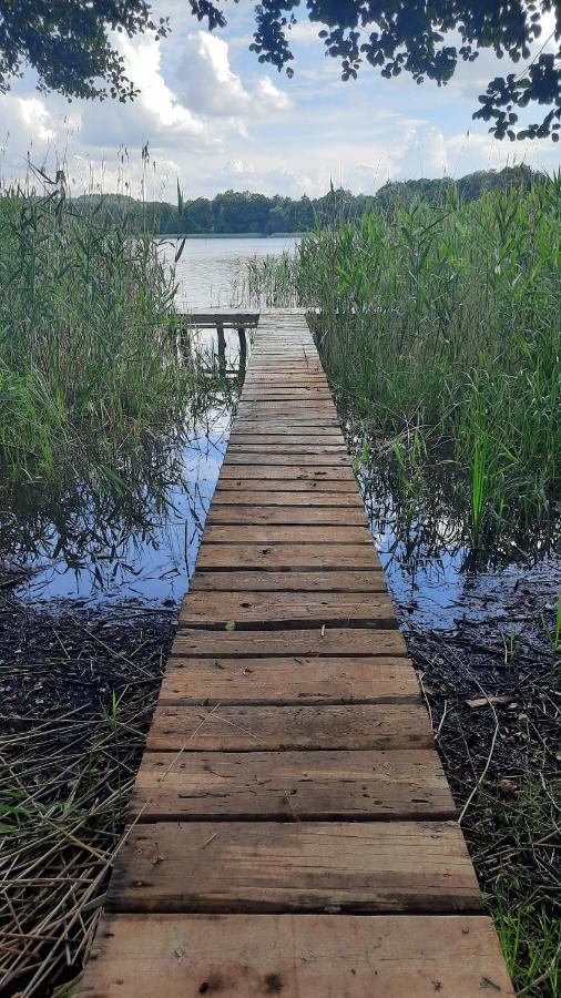 Domki Nad Jeziorem "Polwysep Suryty" Exteriér fotografie